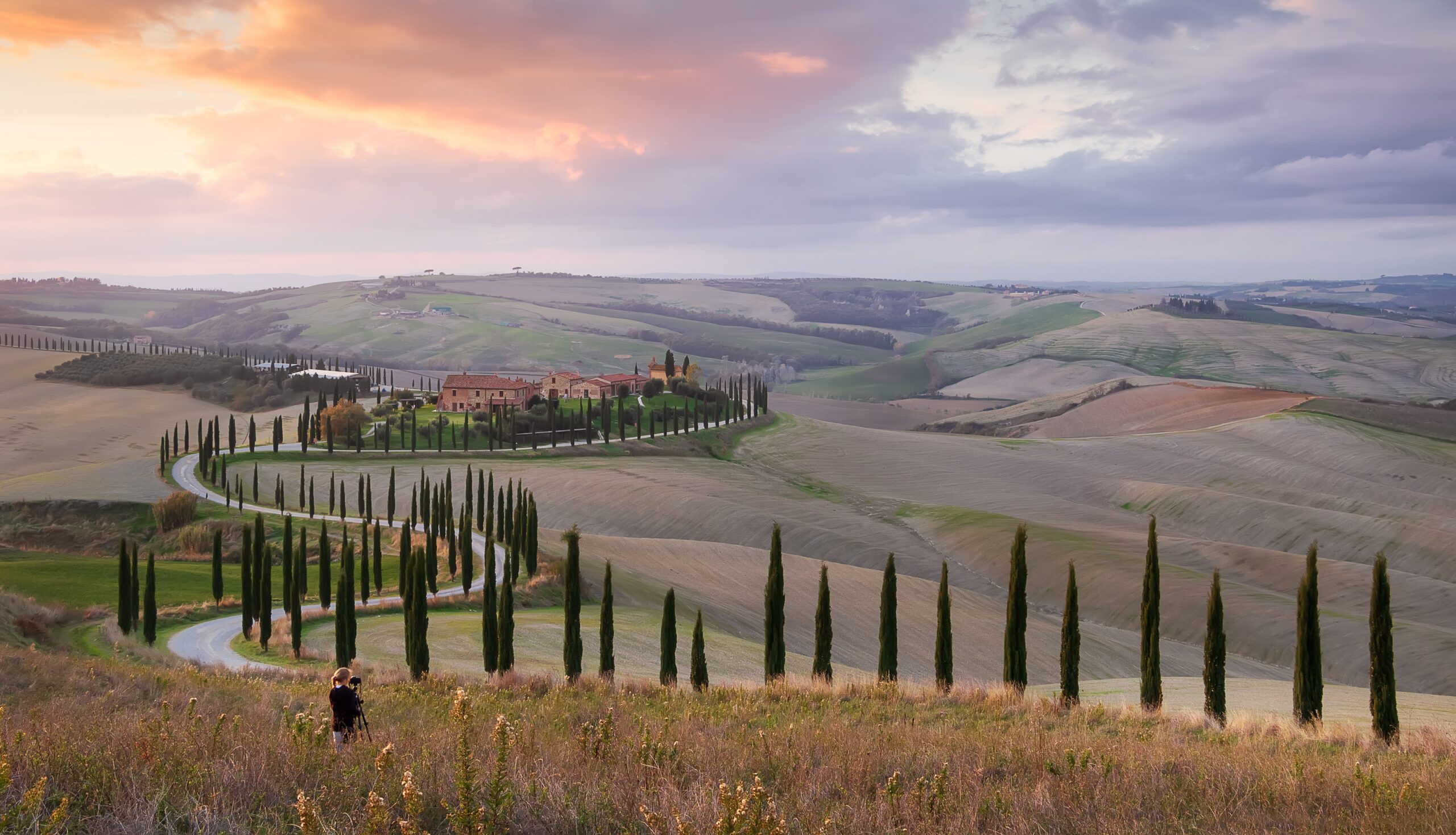 Read more about the article Unveiling the hidden gems: top things to do in Val d’Orcia, Tuscany